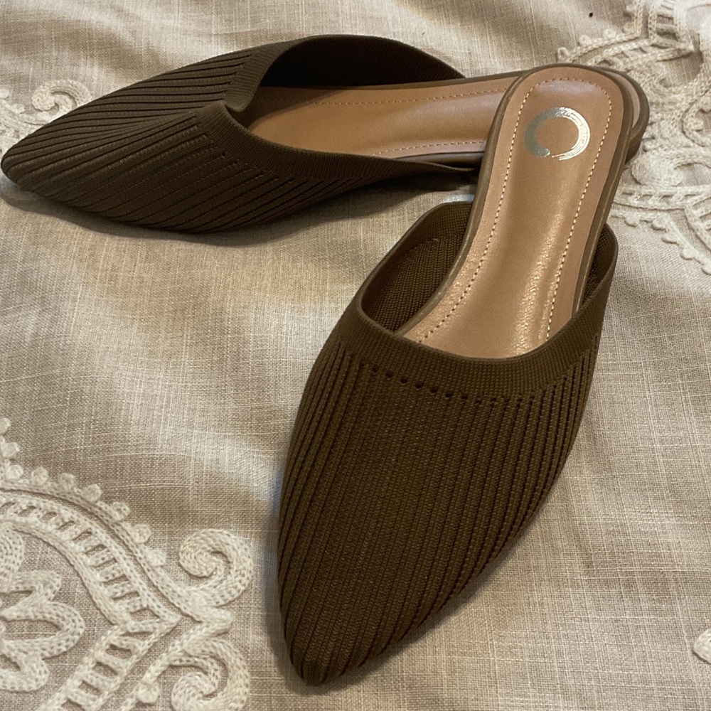 Elegant Brown Women's Journee Slip-On mules